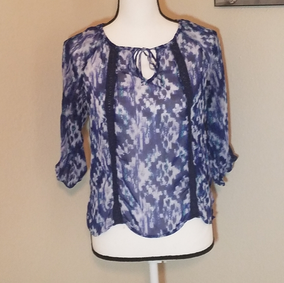 Express Tops - ❤3/$20❤Express blue sheer top